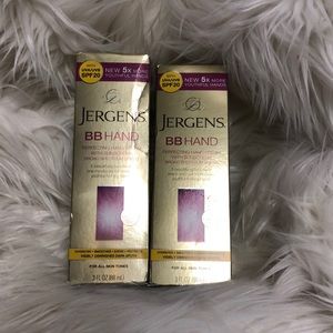 Bergen’s B.B. hands